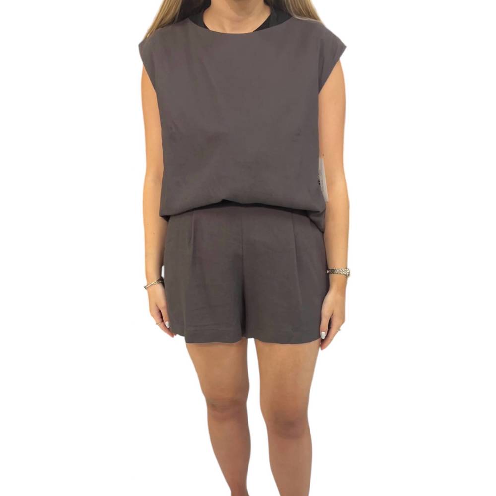 NEW FUN 2 FUN pleat detail short set in grey
